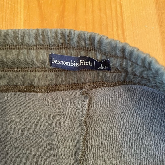 Abercrombie & Fitch Olive Green Joggers, size L - Picture 4 of 5